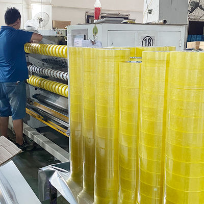 Fabrikherstellung Kunststoff Bopp Verpackungsteppich zum Versiegeln Karton Selbstklebstoff