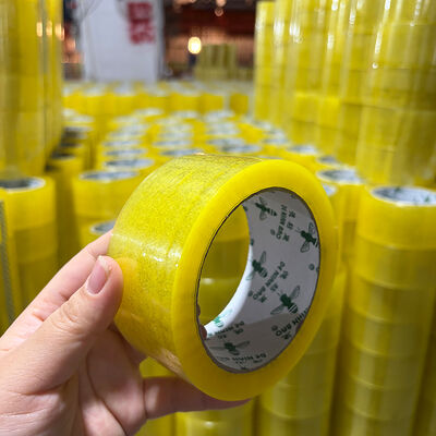 Ein guter Preis. Fabrik Großhandel für Versiegelung Karton Festklebstoff Transparentes Verpackungsteppich Online